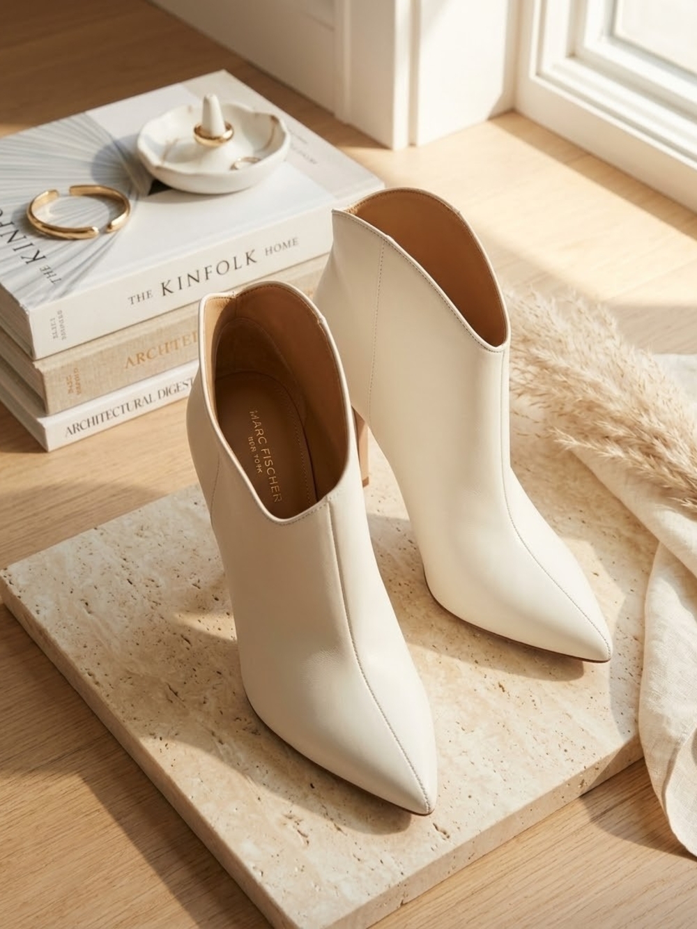 Marc Fisher White Leather Pointed Toe Ankle Boots Size 8